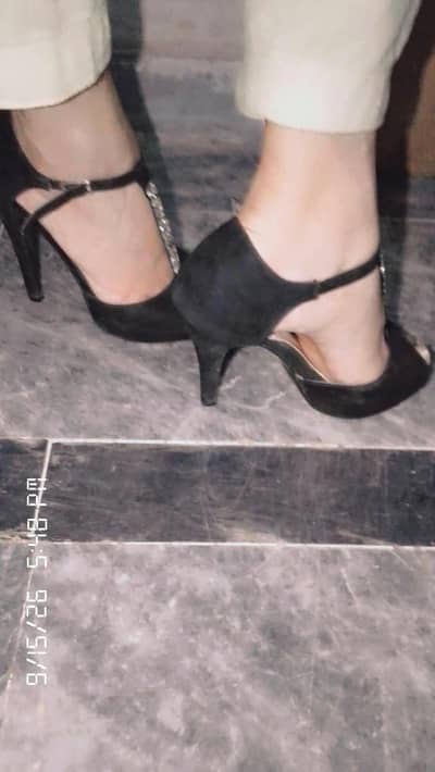 party wear heels