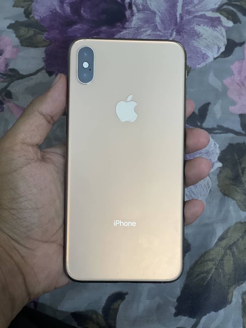 Apple iPhone XS Max 0