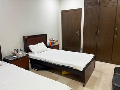Vip seat available in girl hostel in G10/1 for ladies