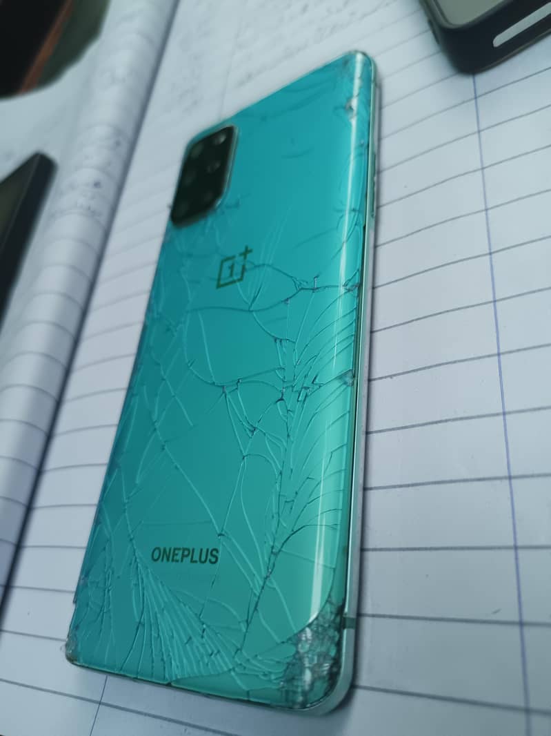 One Plus 8T 1