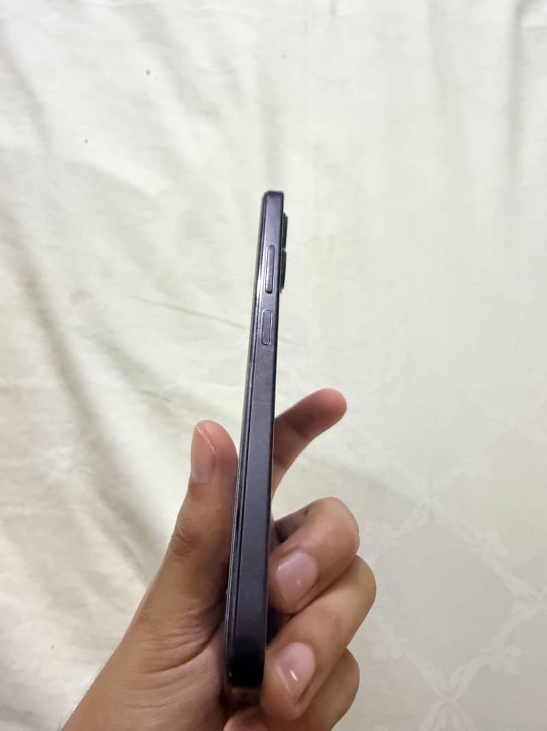 Xiaomi Redmi Note 12 4