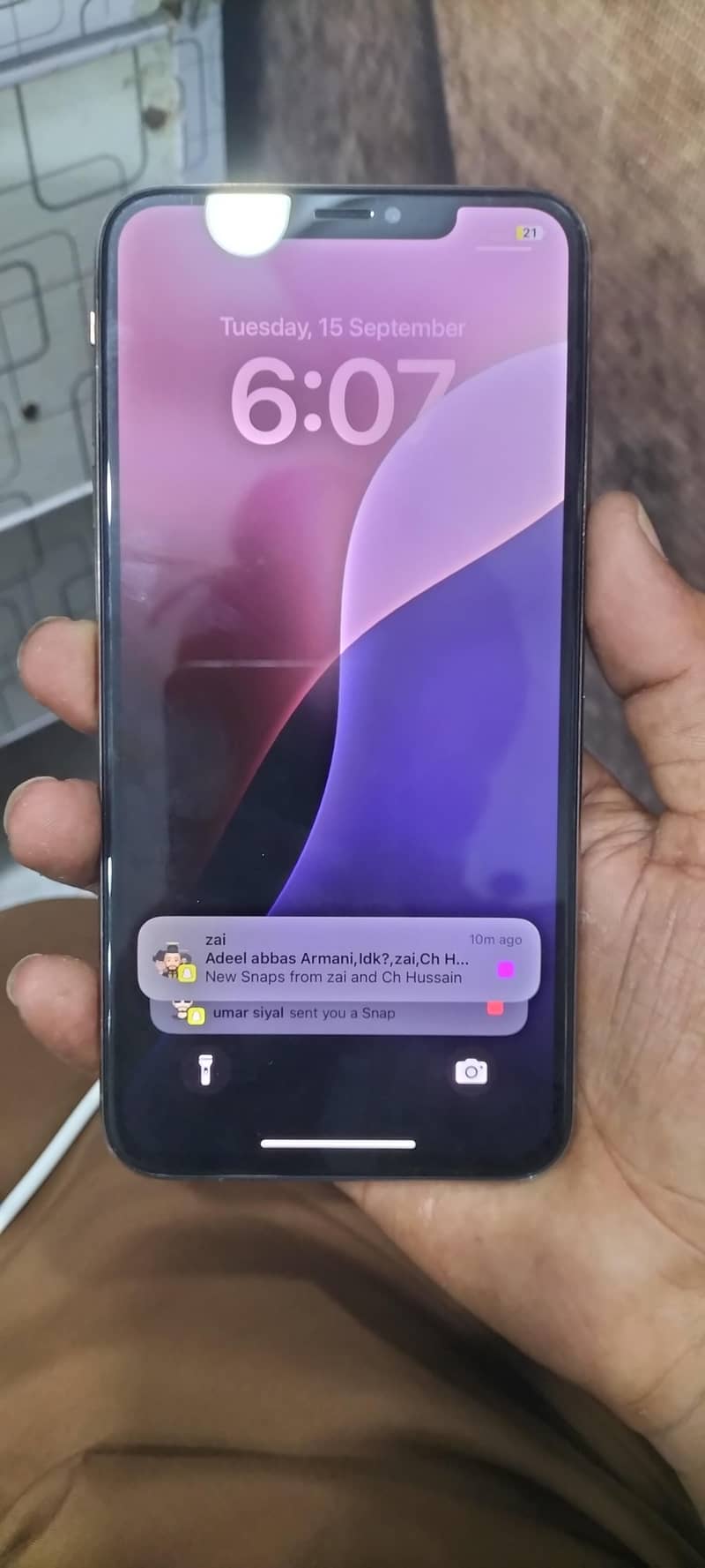 Apple iPhone XS Max 1