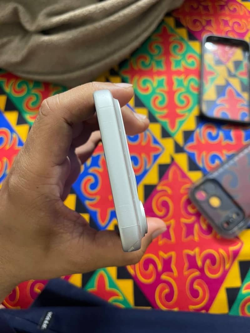 Apple iPhone 17 Pro Max 5