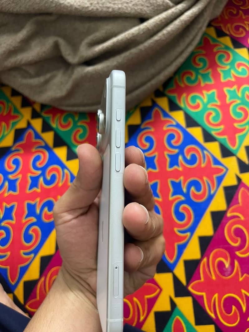Apple iPhone 17 Pro Max 6