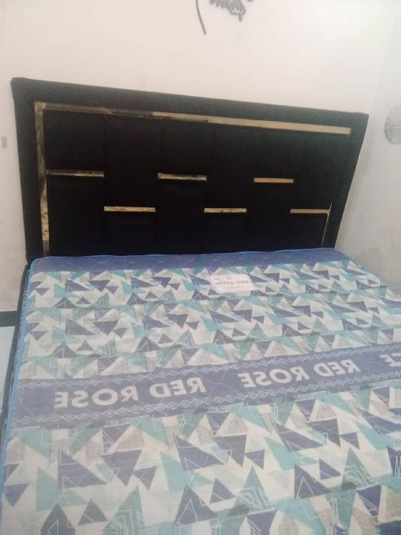iron bed 1