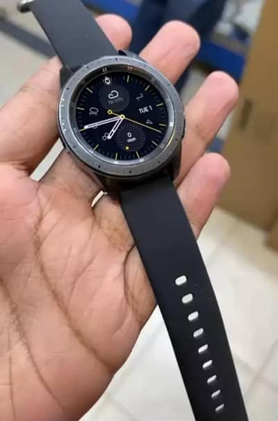 Samsung Galaxy s3 watch new lush condition