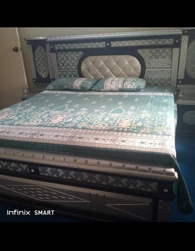 bedroom set