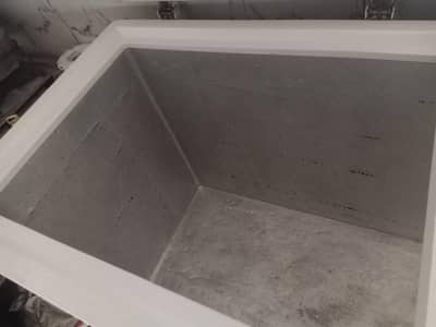 full size deep freezer for sall mnasb damand location Faisalabad
