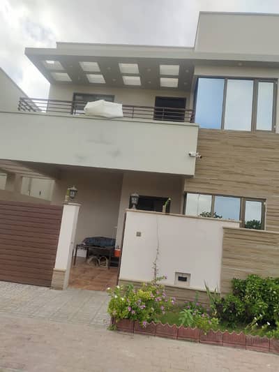 Corner luxury villa available for sale in Bahria Town Karachi