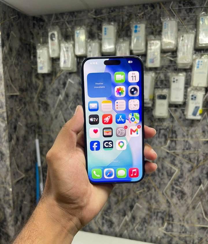 Apple iPhone 17 Pro Max 1