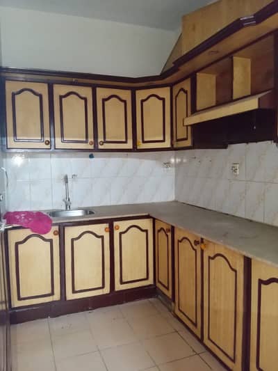 three bed lounge second floor portion for rent in johar