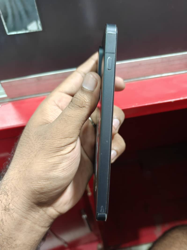 One Plus 13s 3