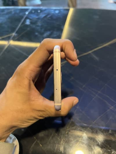 Samsung Mobile S7 Edge