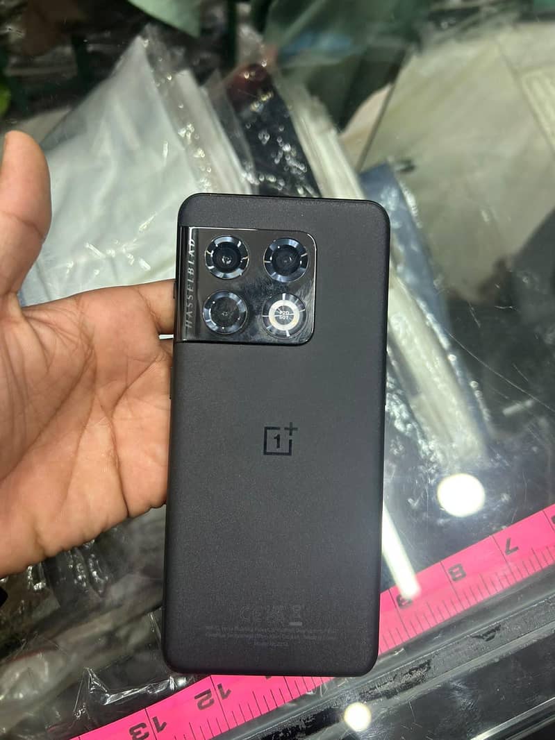 One Plus 10 Pro 0
