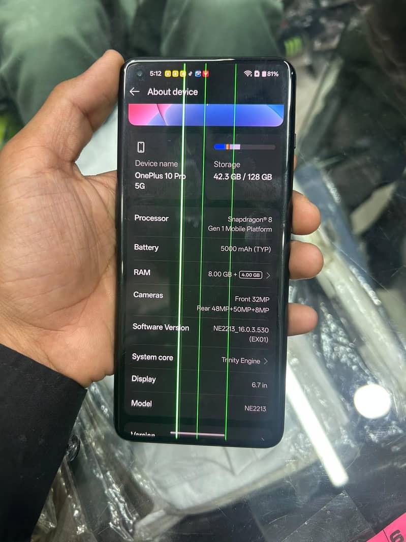 One Plus 10 Pro 4