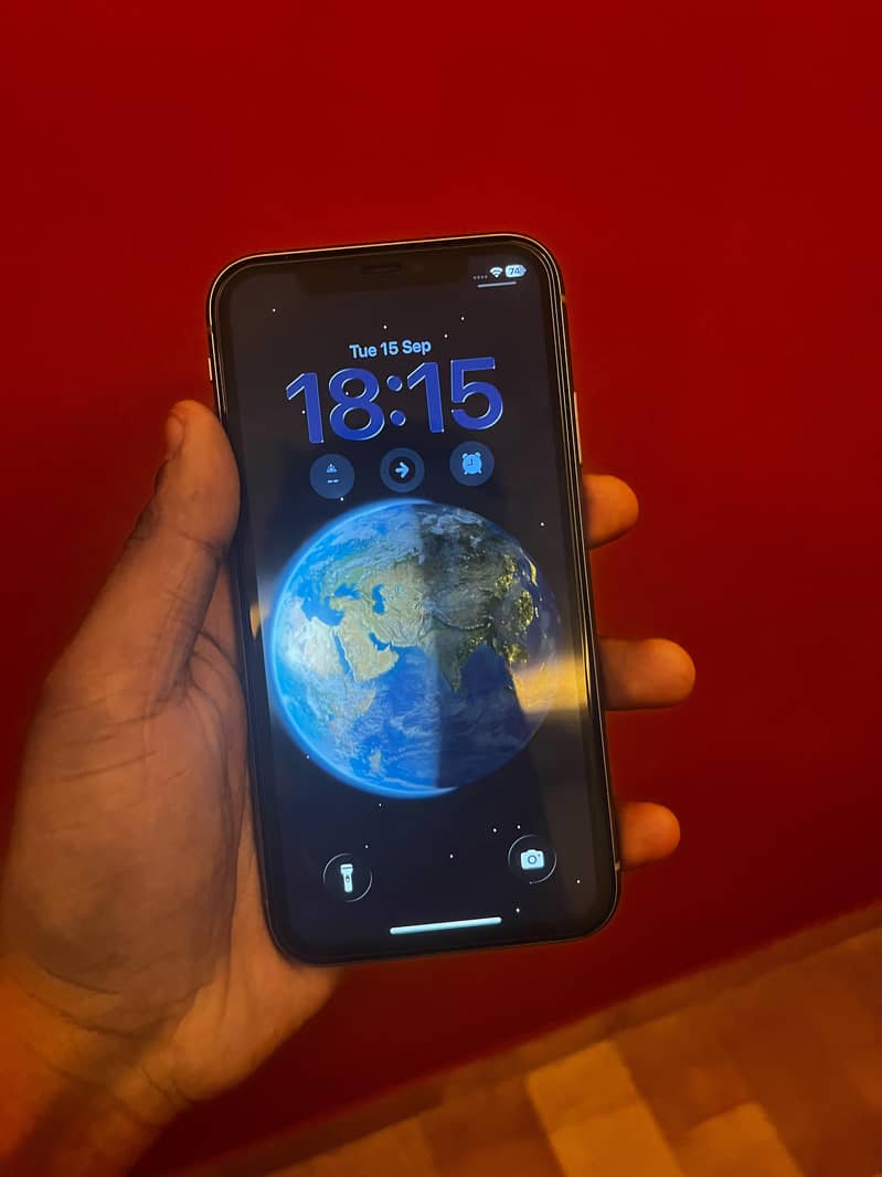 Apple iPhone 11 5