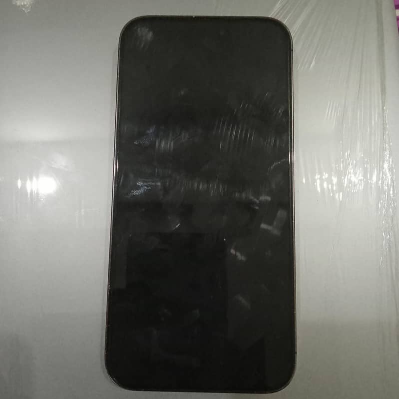 Apple iPhone 14 Pro Max 1