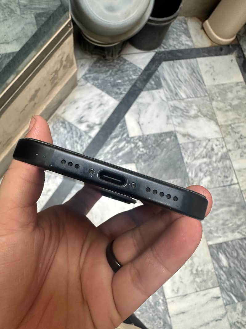 Apple iPhone 15 1