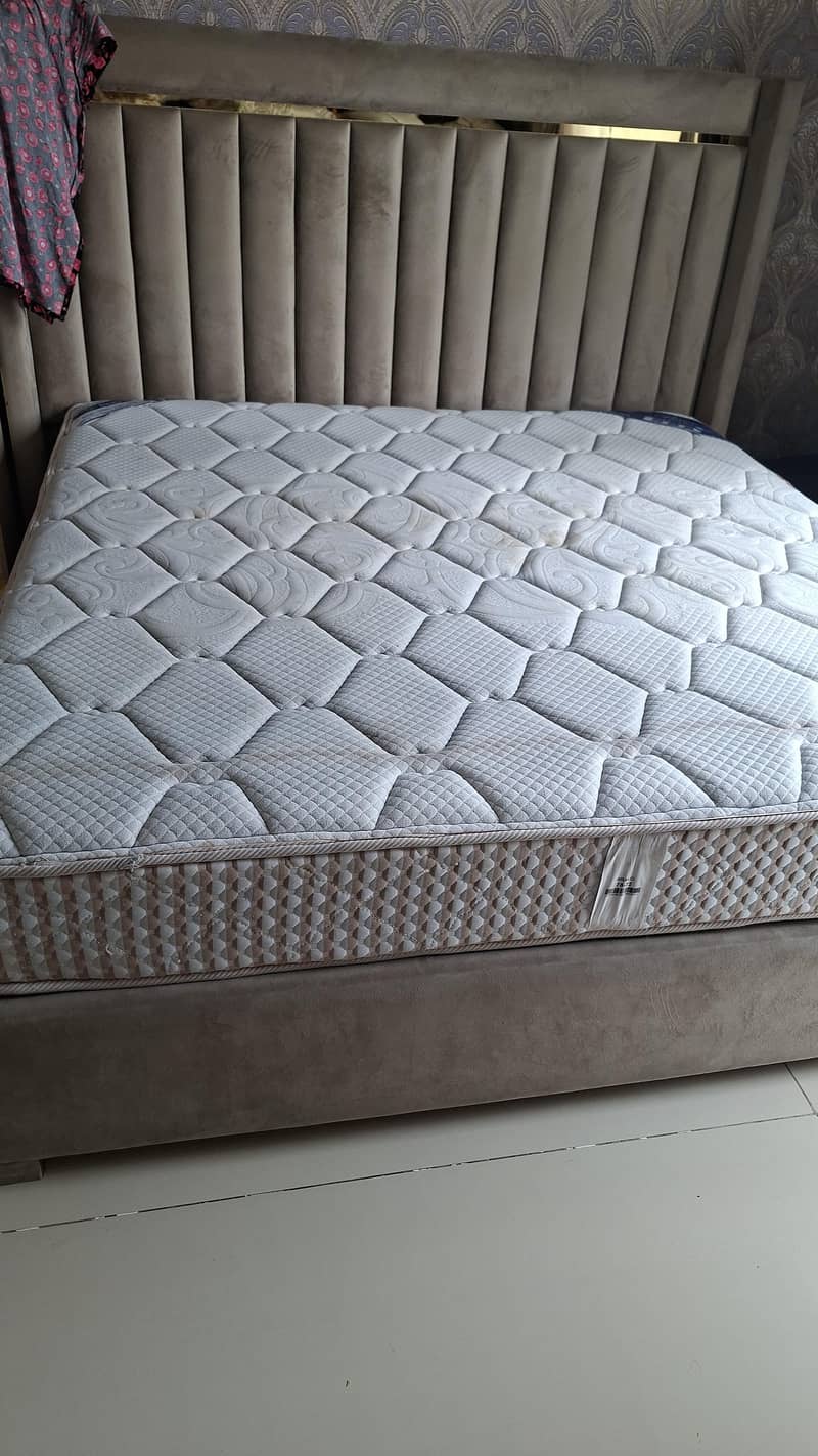 double bed spring mattress 0