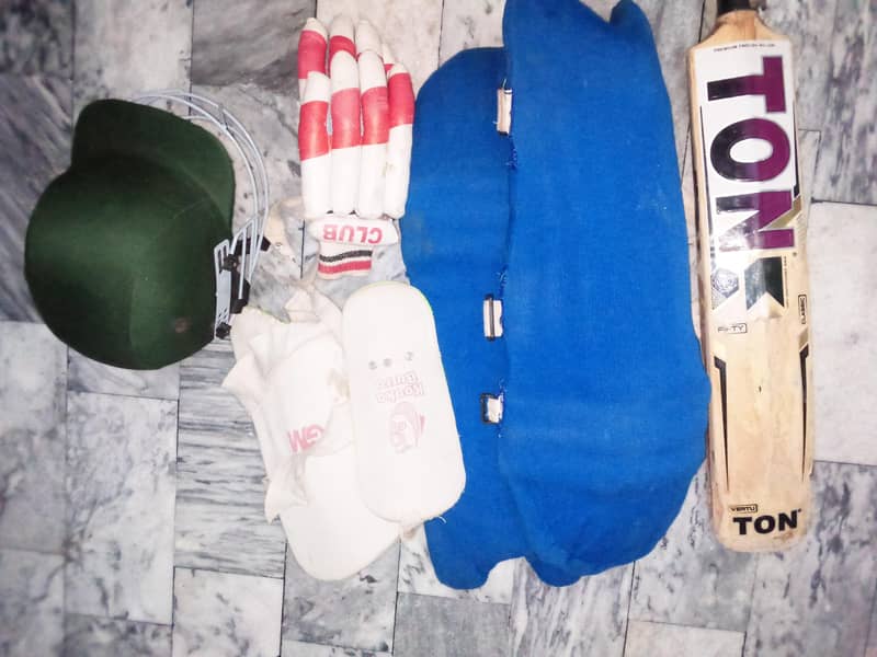 Cricket kit 1