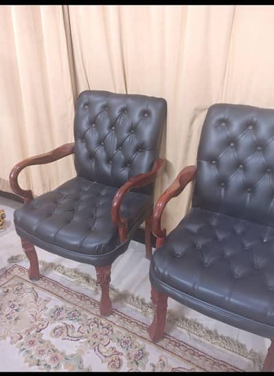 2 months used office chairs for sale