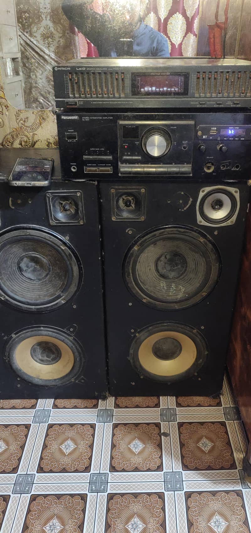 Parasonic speaker 1