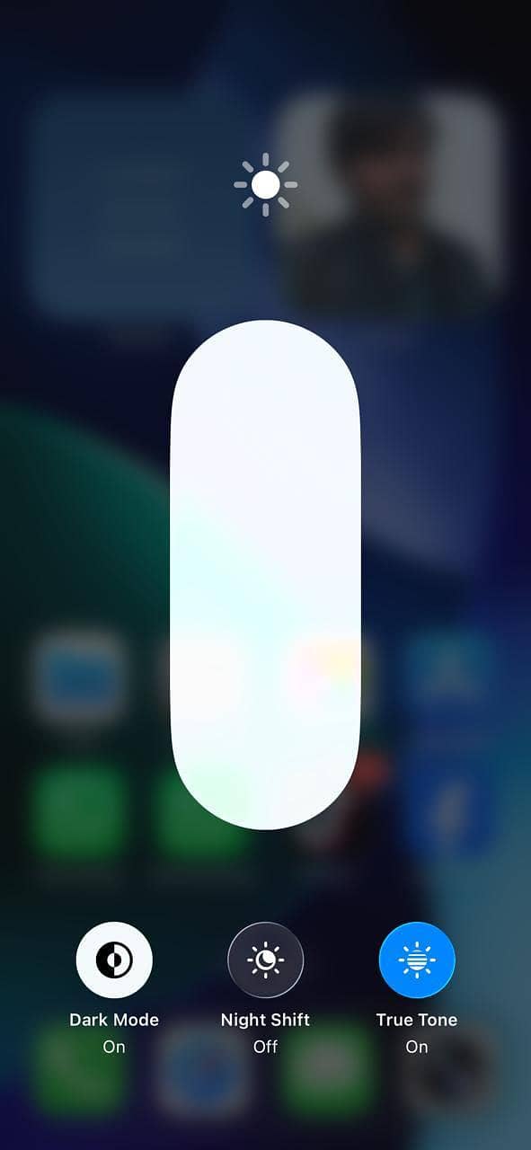 Apple iPhone 12 1