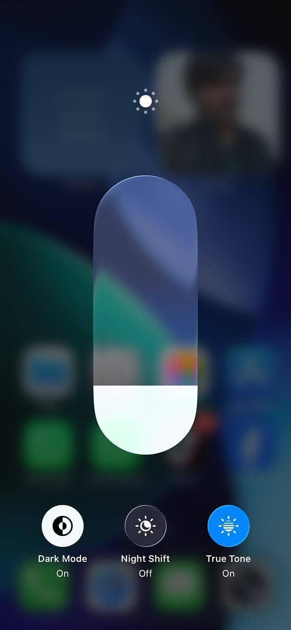 Apple iPhone 12 4