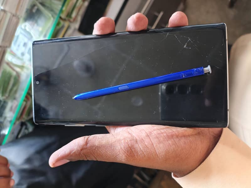 Samsung Mobile Note 10 Plus 2