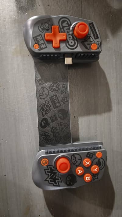 Gamesir x5 light slightly use