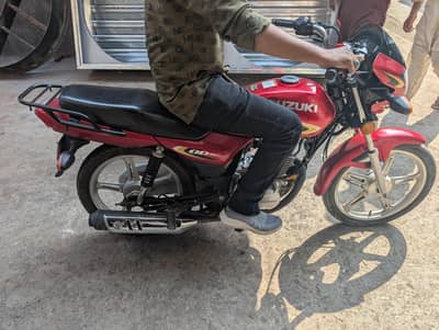 | Suzuki GD 110S Model 2024–Excellent Genuine Condition | Tittel