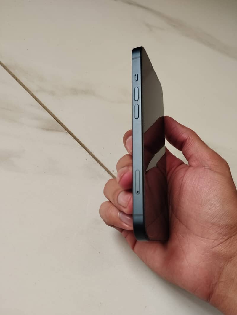 Apple iPhone 14 1