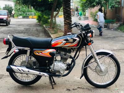 Honda CG-125 (Model 2021/22) Genuine Condition