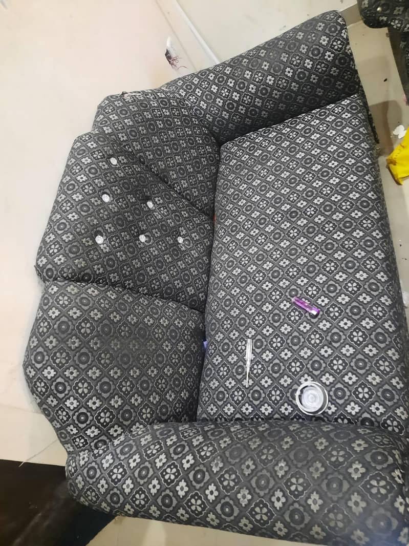 Sofa set 6 setter 4