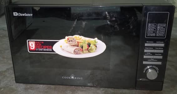 Dawlance DW-128 G Microwave Oven with Grill – 10/10 Mint Condition