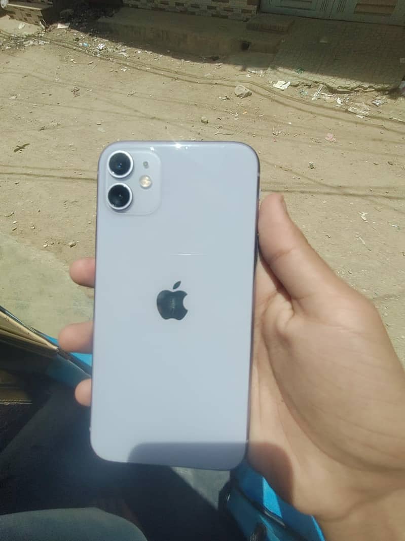 Apple iPhone 11 0