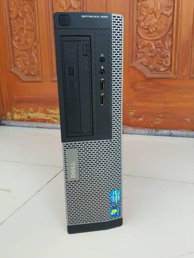 DELL OPTIPLEX 390 | i3-2nd gen | 8GB RAM | 128 SSD | 1GB NVIDIA CARD
