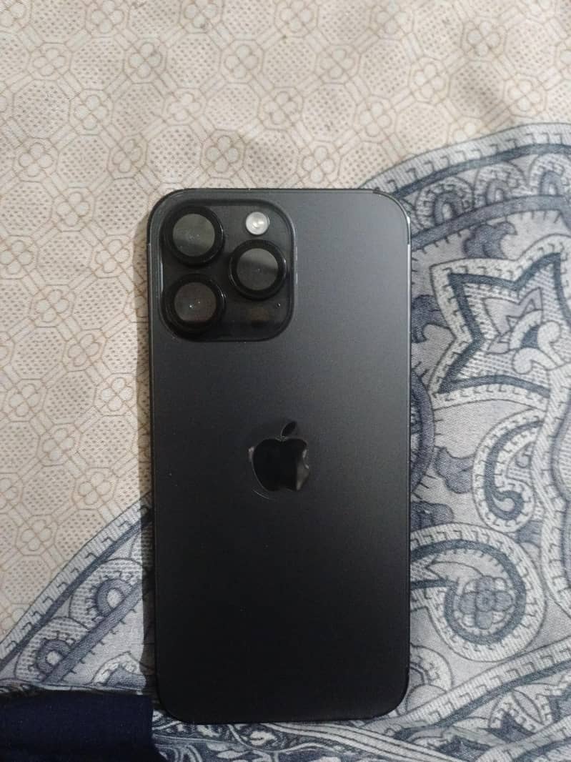 Apple iPhone 14 Pro Max 0
