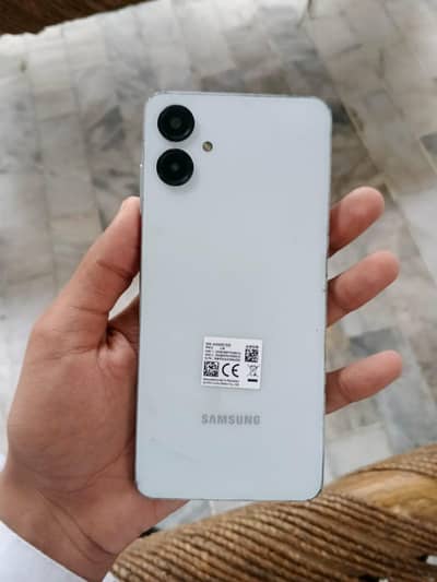 Samsung Mobile A06