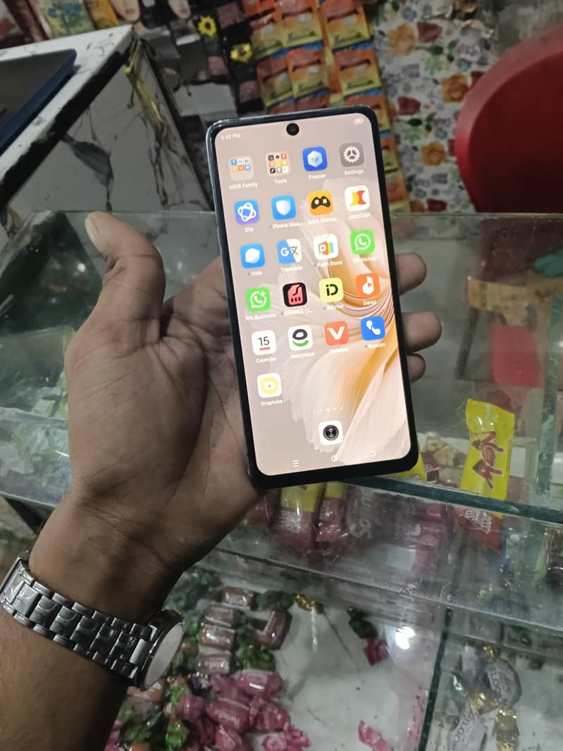 Tecno CAMON 20 3