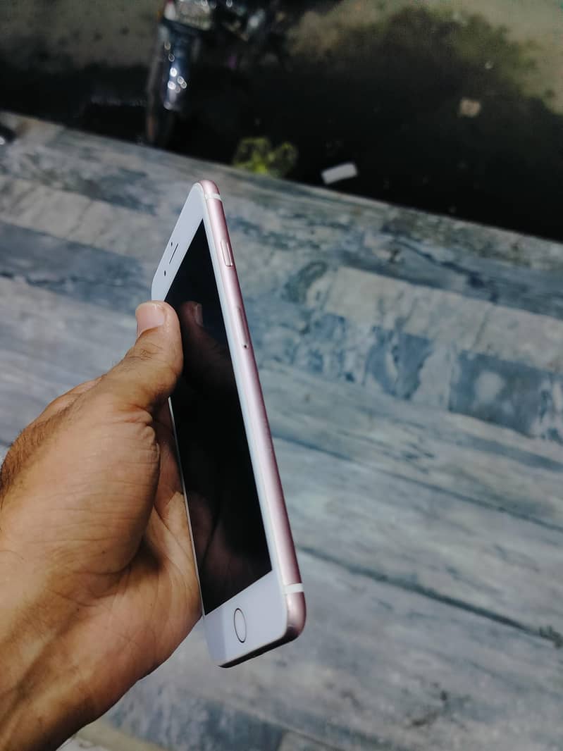 IPhone 7+ Pta Approved 1