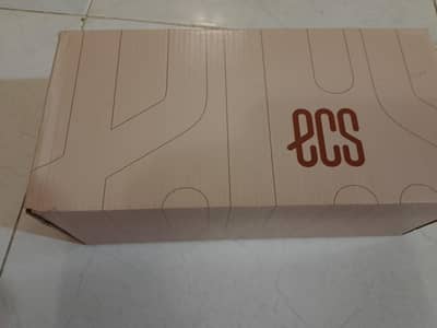Brand new CSs sandel