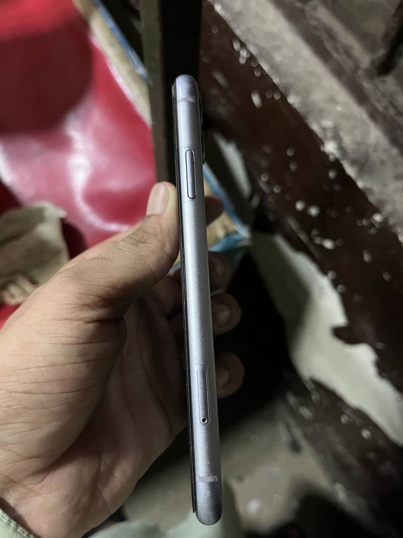 iPhone 11 - JV 1