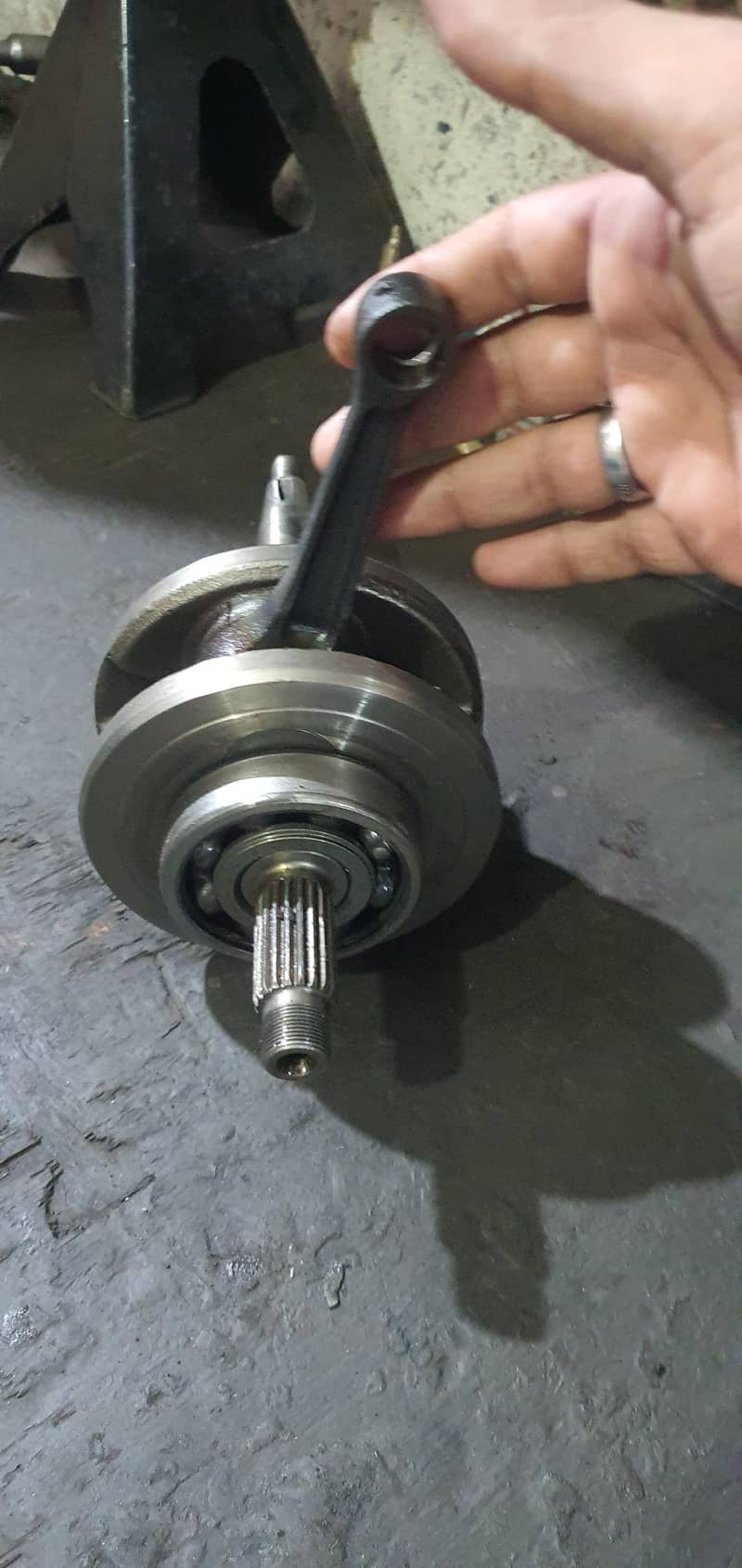 Crankshaft assembly 0