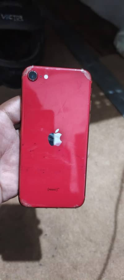 Apple iPhone SE factory unlock 10/9 condition water pack