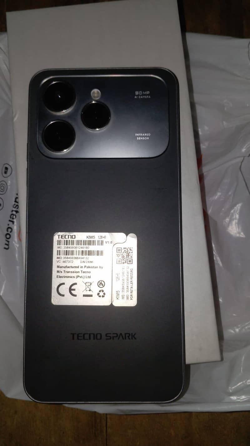 tecno spark 40 0