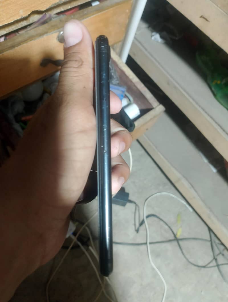 Apple iPhone 7 Plus 2