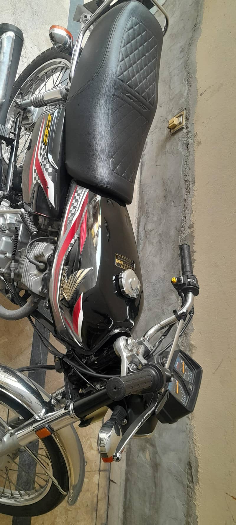 CG 125 0