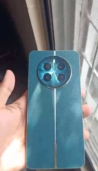 Realme 12 Plus