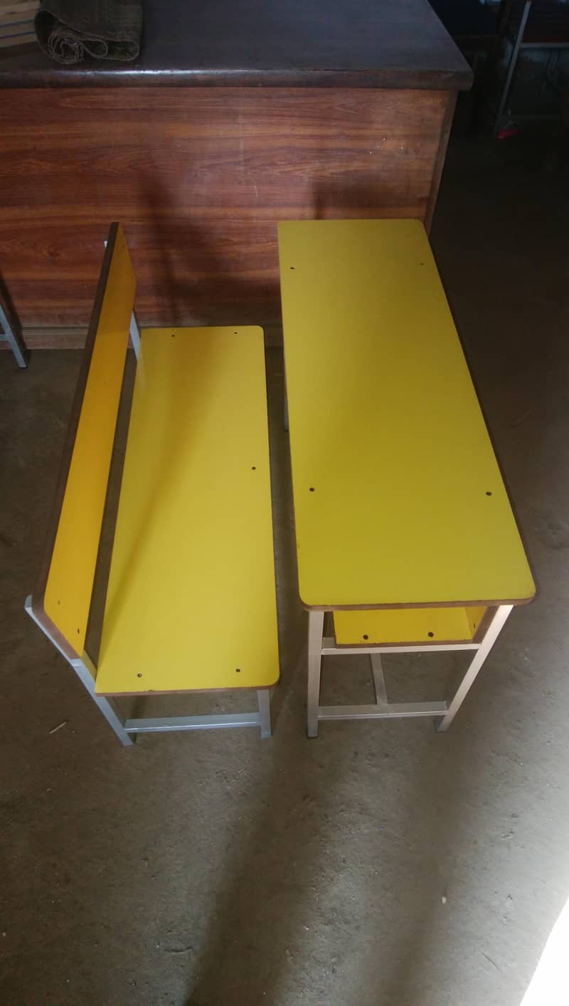 classroom study chair 8